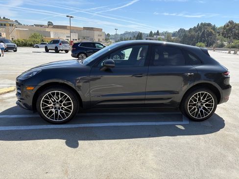 Used 2019 Porsche Macan S image 8