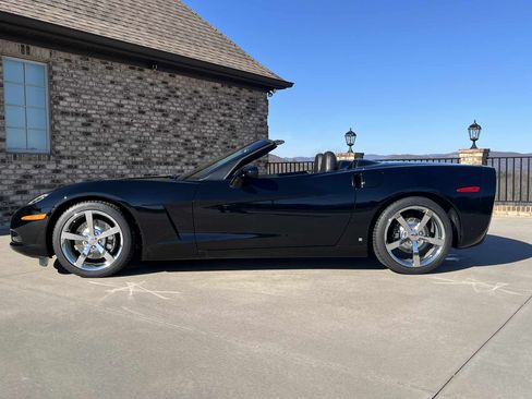 Used 2010 Chevrolet Corvette Convertible 2D w/ Preferred Equipment Group image 8