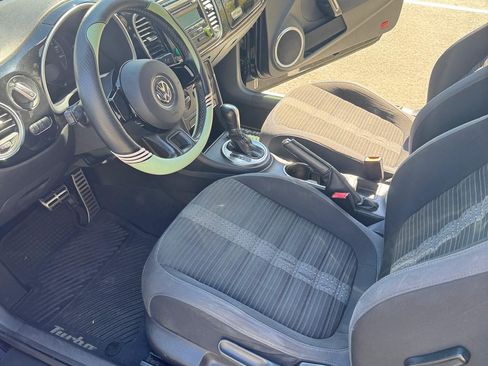 Used 2012 Volkswagen Beetle Turbo FWD image 8
