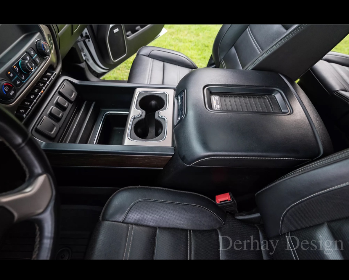 Used 2017 GMC Sierra 3500 Denali w/ Duramax Plus Package AWD/4WD image 15