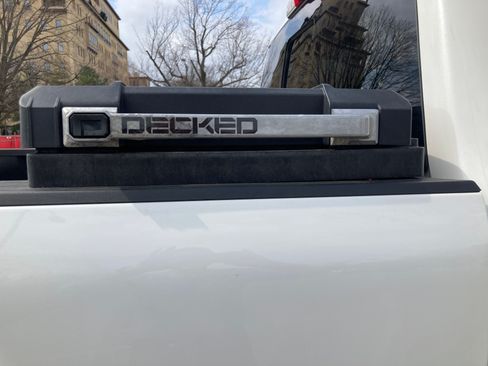 Used 2024 Ford F250 Lariat w/ Lariat Ultimate Package image 18