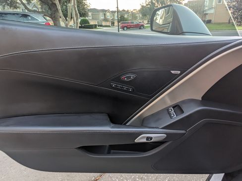 Used 2016 Chevrolet Corvette Z06 w/ 3LZ Preferred Equipment Group image 25