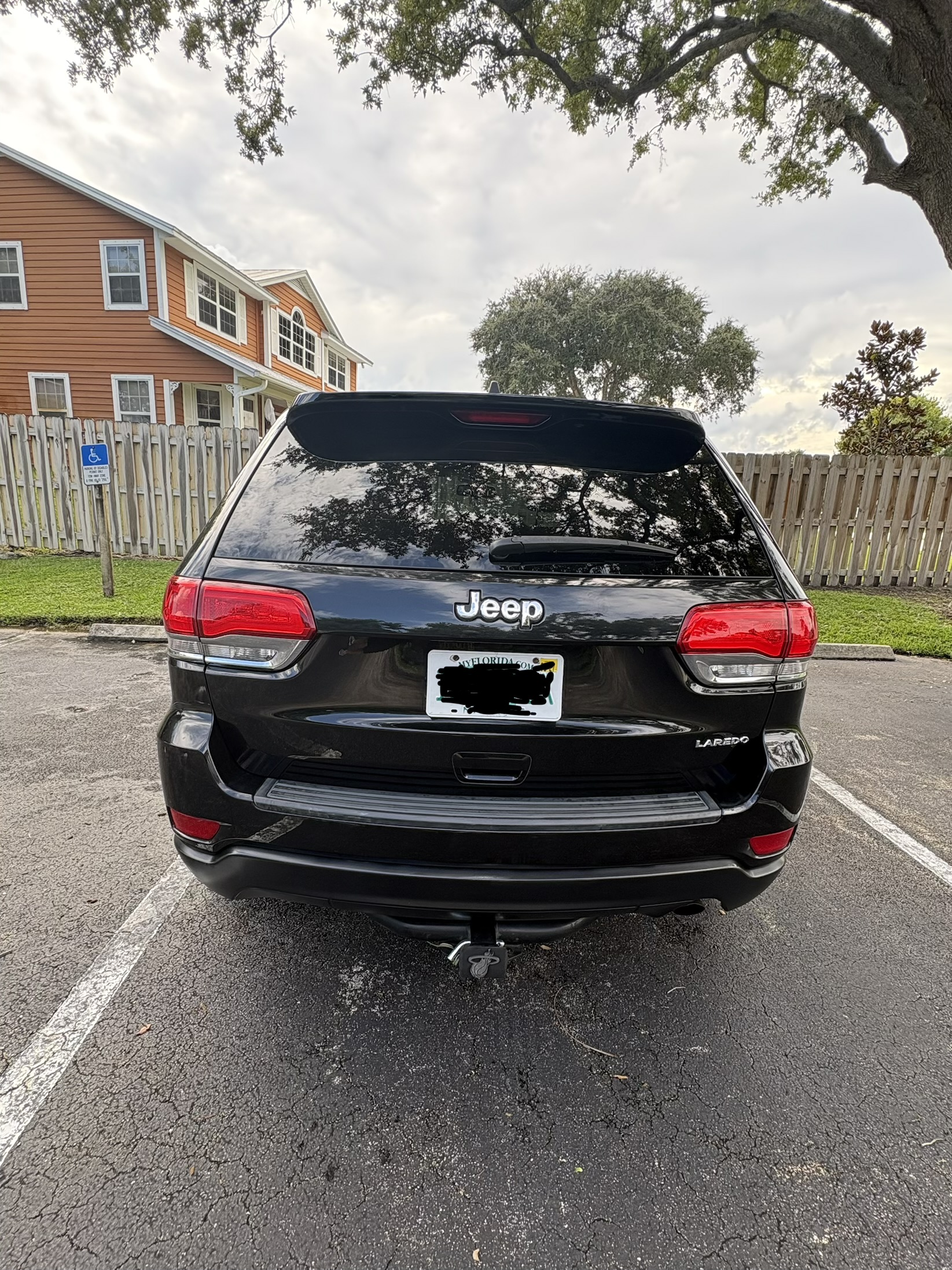 Used 2014 Jeep Grand Cherokee Laredo w/ Trailer Tow Group IV RWD image 13