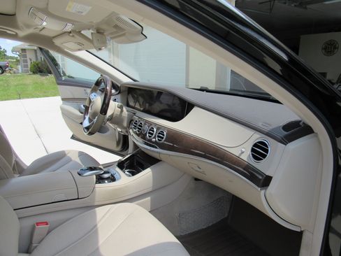 Used 2018 Mercedes-Benz S 450 Sedan image 17