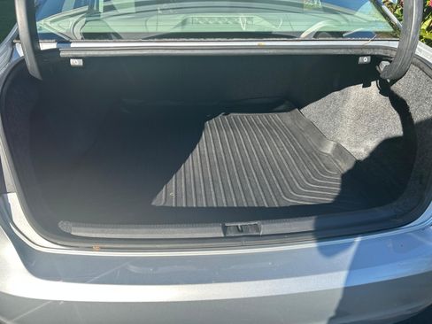 Used 2015 Volkswagen Passat 1.8T S image 4