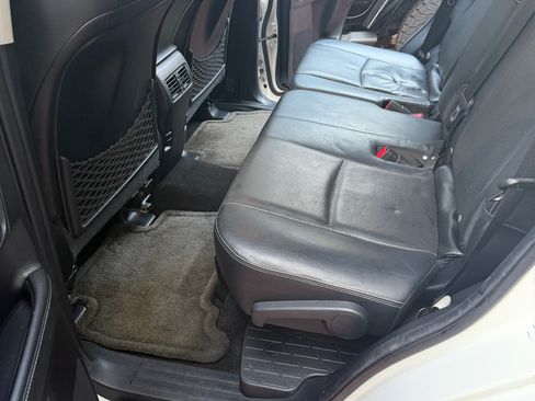 Used 2014 Toyota 4Runner Limited AWD/4WD image 11