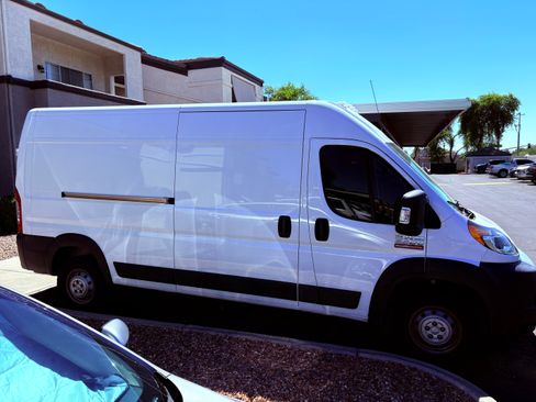 Used 2021 RAM ProMaster 2500 image 4