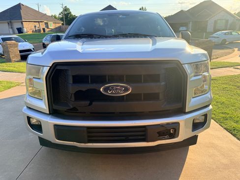 Used 2017 Ford F150 XL w/ Equipment Group 101A Mid RWD image 4