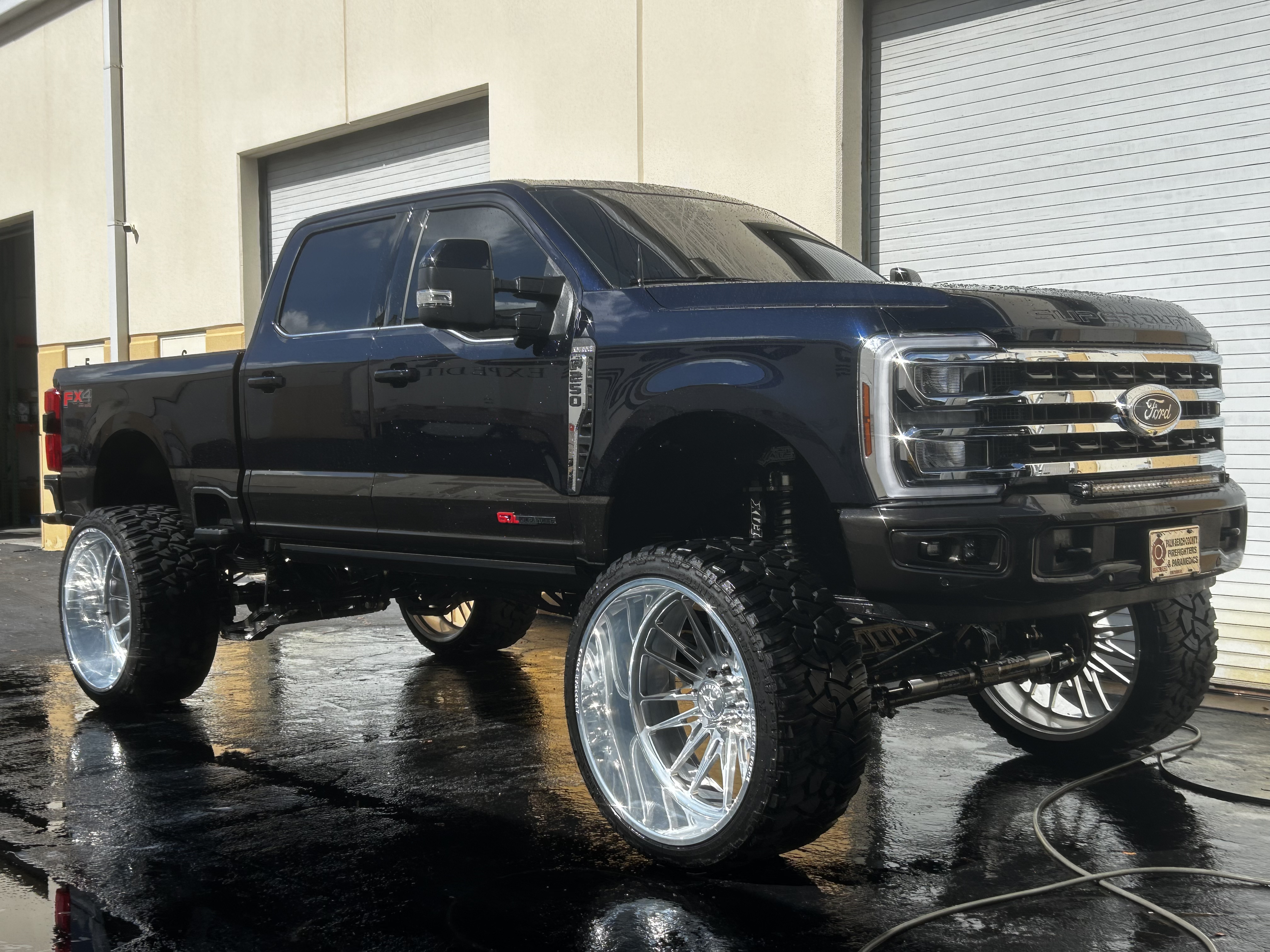 Used 2025 Ford F250 King Ranch AWD/4WD image 2