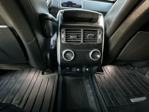 Used 2021 Land Rover Range Rover Sport HSE Silver Edition image 11