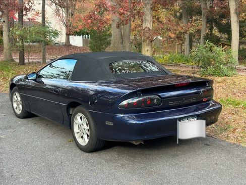 Used 2001 Chevrolet Camaro Z28 image 3