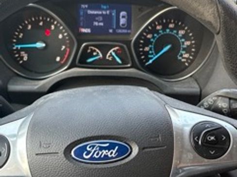 Used 2014 Ford Escape SE image 6