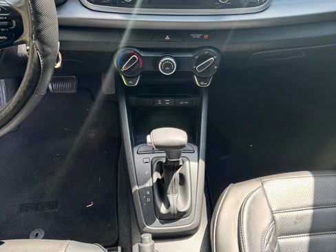 Used 2018 Kia Rio S FWD image 12