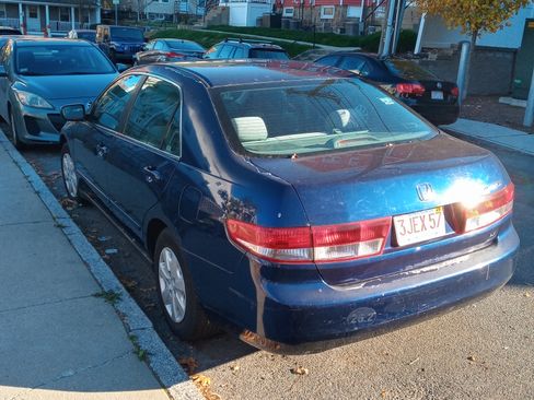 Used 2004 Honda Accord LX image 8