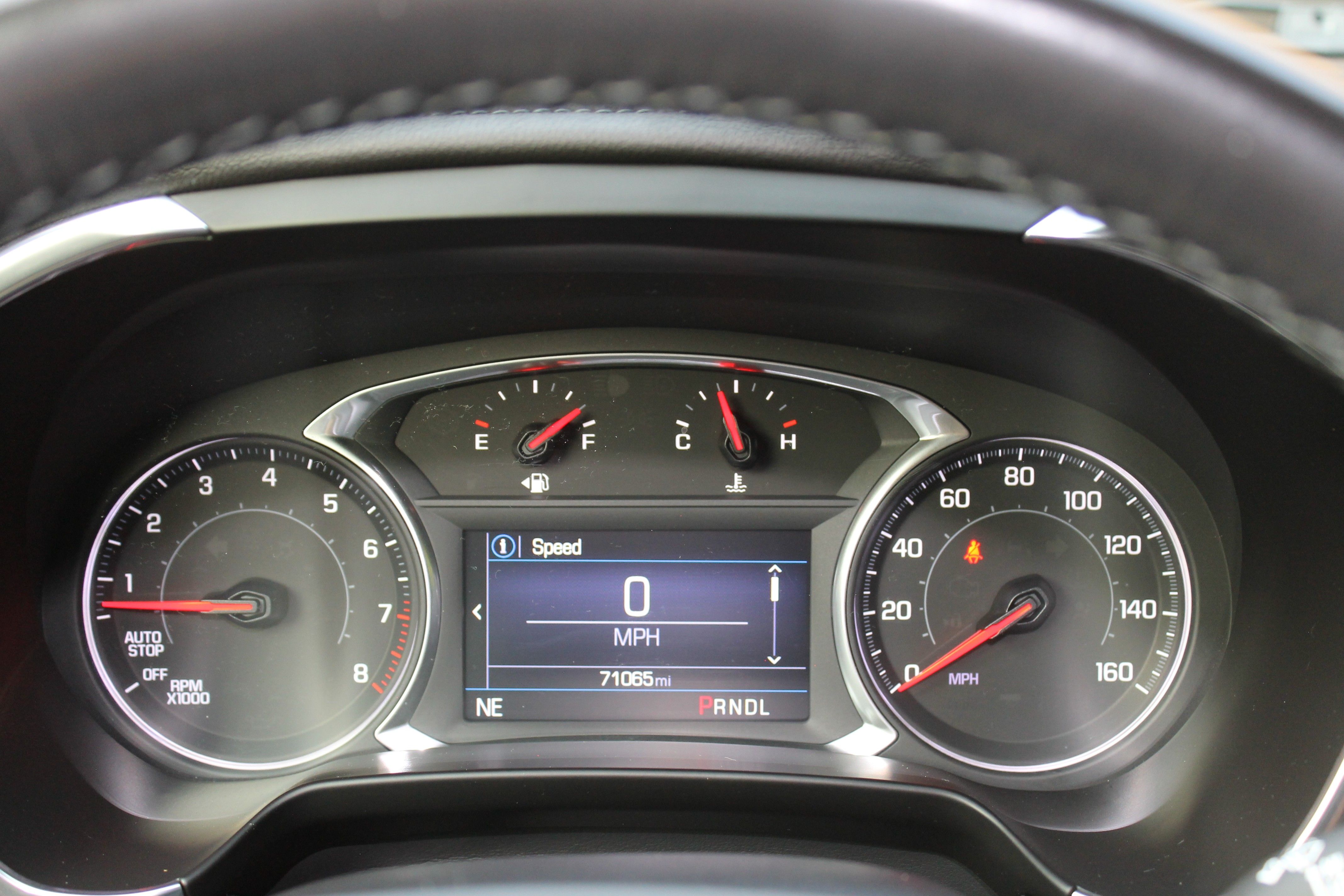 Used 2020 Chevrolet Blazer LT FWD image 12