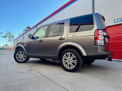 Used 2011 Land Rover LR4 HSE image 11