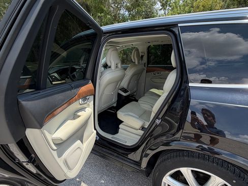 Used 2016 Volvo XC90 T6 Inscription w/ Vision Package AWD/4WD image 25