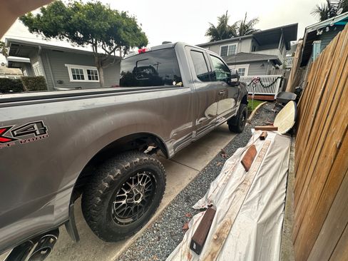 Used 2022 Ford F250 Lariat image 16