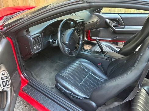 Used 2002 Chevrolet Camaro Z28 w/ SS Performance/Appearance Pkg image 1