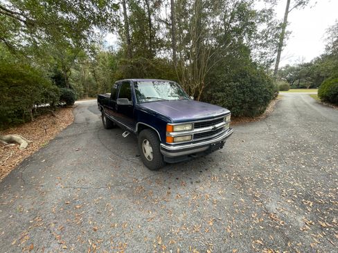 Used 1998 Chevrolet Silverado 1500 4x4 Extended Cab w/ Preferred Equipment Group 2 image 1