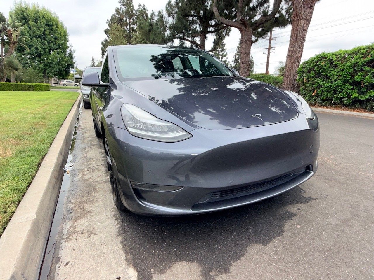 Used 2021 Tesla Model Y Long Range AWD/4WD image 9