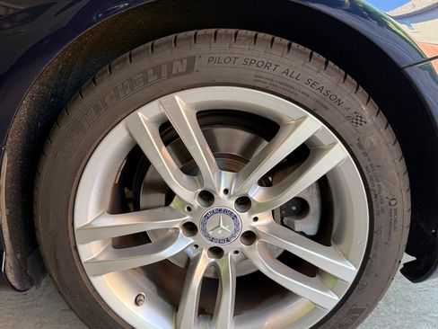 Used 2013 Mercedes-Benz SL 550 image 19