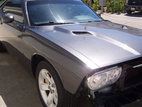 Used 2013 Dodge Challenger SXT image 14