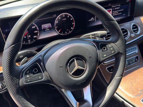 Used 2018 Mercedes-Benz E 300 image 31
