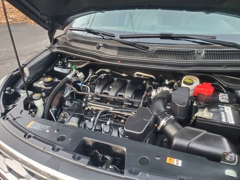 Used 2018 Ford Explorer Limited image 31