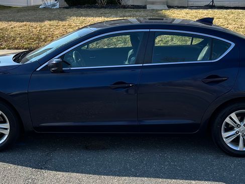 Used 2013 Acura ILX image 4