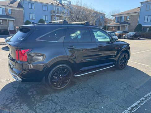 Used 2022 Kia Sorento SX image 5