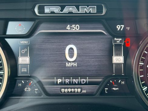 Used 2021 RAM 1500 Laramie RWD image 15
