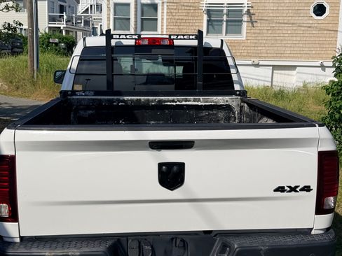 Used 2019 RAM 1500 Warlock AWD/4WD image 11