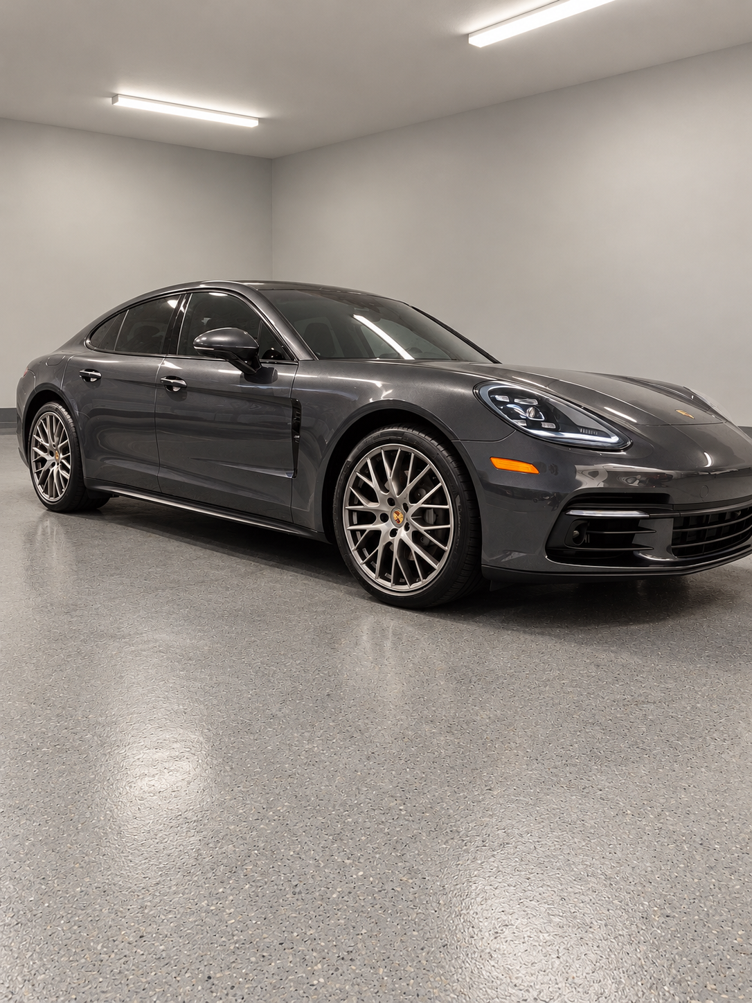 Used 2017 Porsche Panamera 4S AWD/4WD image 21
