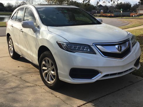 Used 2017 Acura RDX FWD w/ Technology Package image 1