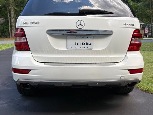 Used 2011 Mercedes-Benz ML 350 4MATIC image 4