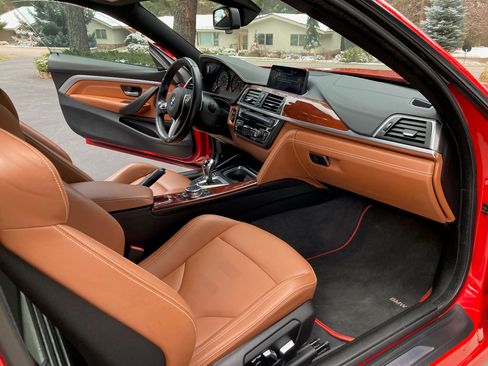 Used 2016 BMW M4 Coupe image 15