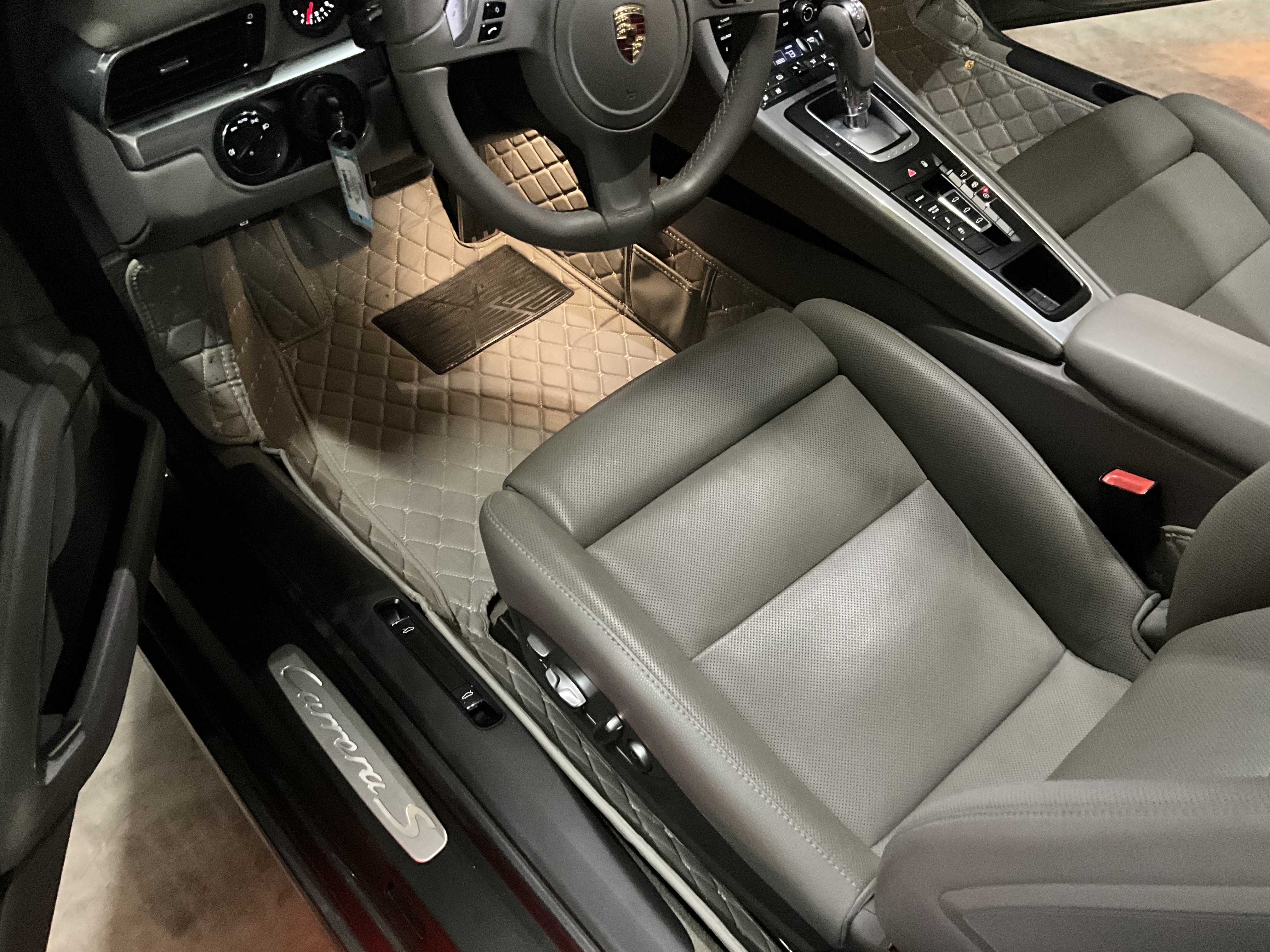 Used 2013 Porsche 911 Carrera S RWD image 5