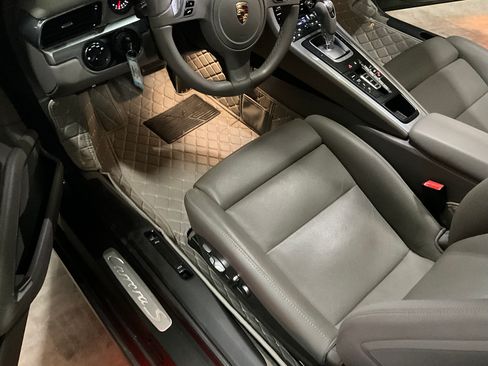 Used 2013 Porsche 911 Carrera S RWD image 6