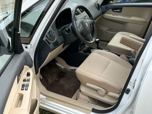 Used 2012 Suzuki SX4 LE image 5