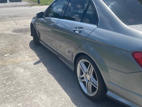 Used 2012 Mercedes-Benz C 250 Sedan image 5