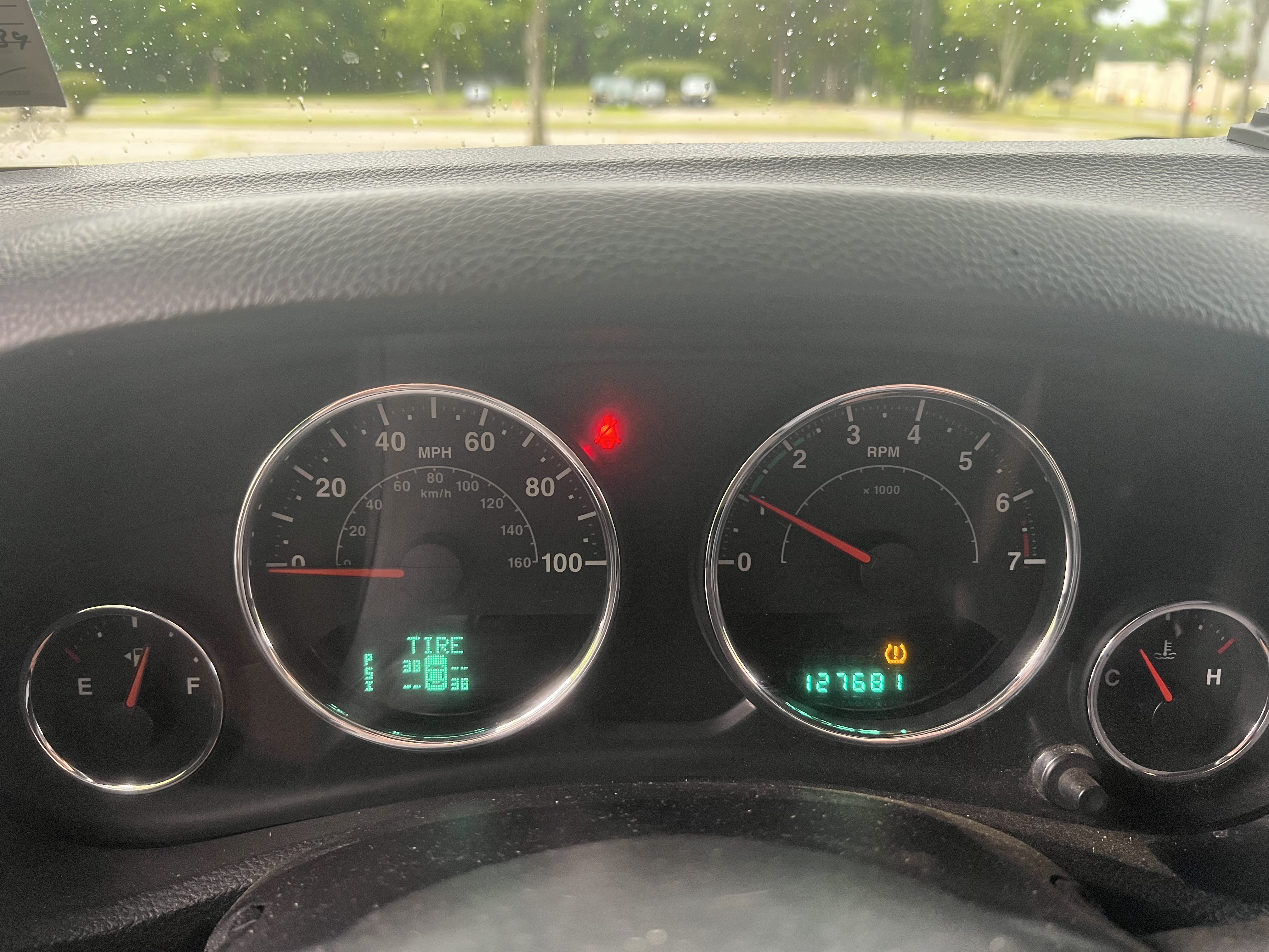 Used 2013 Jeep Wrangler Sport w/ Connectivity Group AWD/4WD image 2