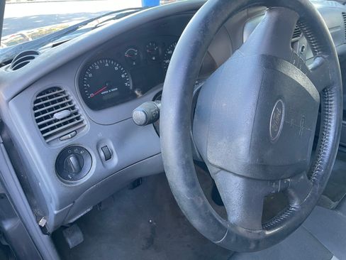 Used 2010 Ford Ranger XLT image 19