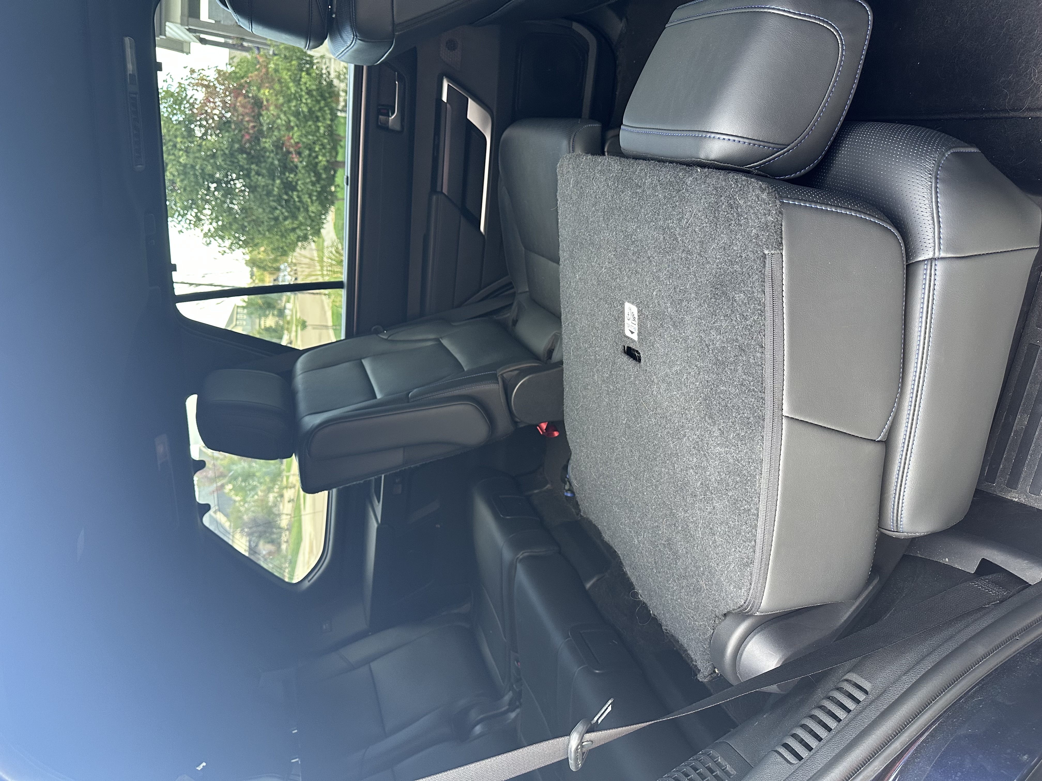 Used 2024 Toyota Sequoia Platinum AWD/4WD image 7