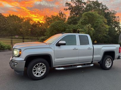 Used 2017 GMC Sierra 1500 SLE w/ SLE Value Package