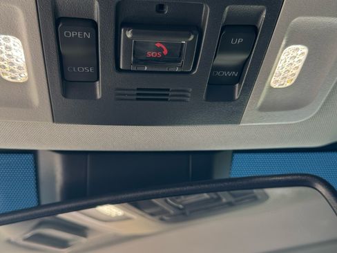 Used 2024 Toyota Camry SE image 17