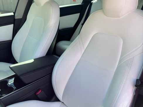 Used 2019 Tesla Model 3 Standard Range Plus RWD image 11