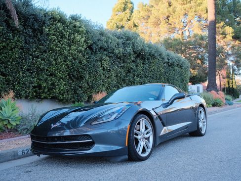 Used 2014 Chevrolet Corvette Stingray Coupe w/ 2LT Preferred Equipment Group image 8