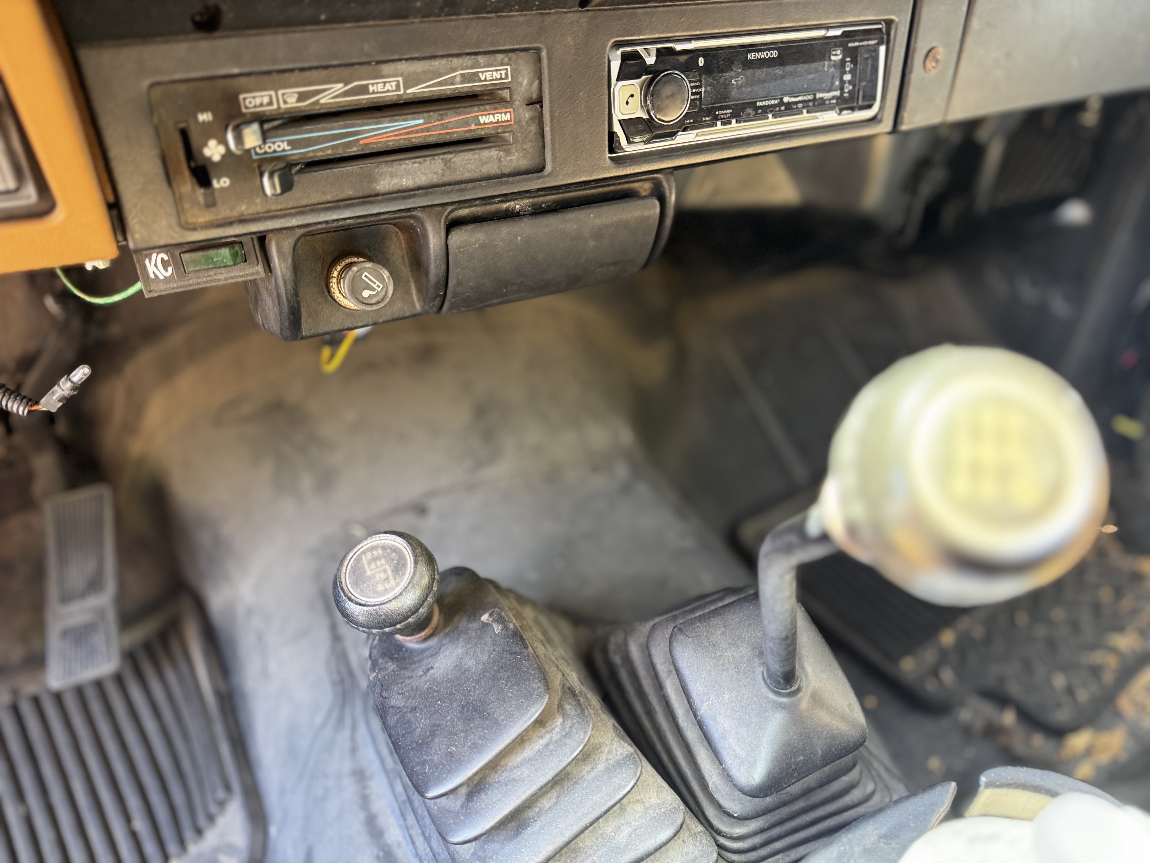 Used 1993 Jeep Wrangler 4WD image 12