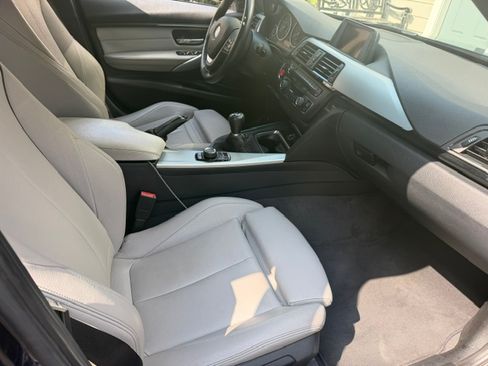 Used 2012 BMW 335i Sedan RWD image 13
